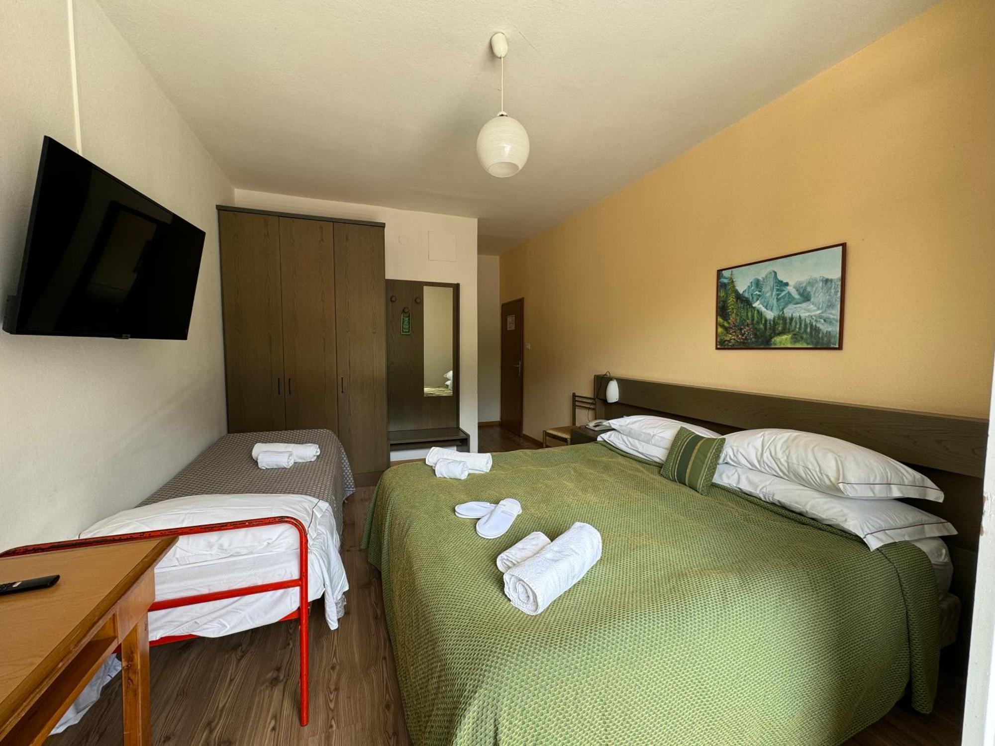 Garden Hotel Bellariva モルヴェーノ 部屋 写真