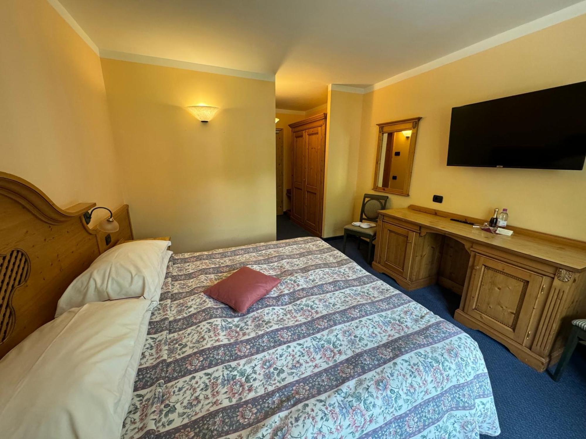 Garden Hotel Bellariva モルヴェーノ 部屋 写真