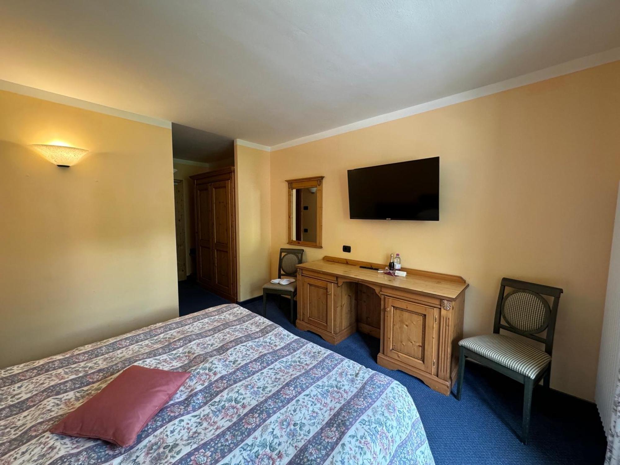 Garden Hotel Bellariva モルヴェーノ 部屋 写真